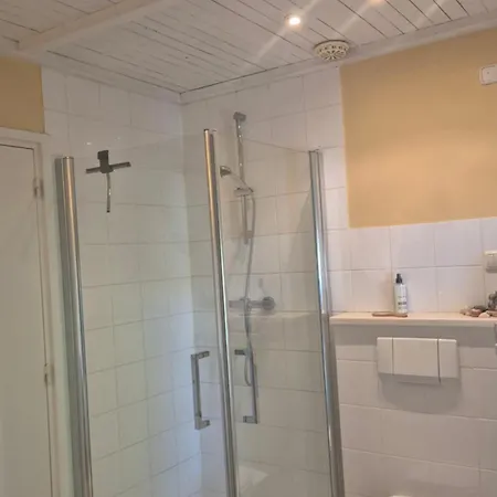 Casa Sibbe With Beautiful View Будинок відпочинку Valkenburg aan de Geul